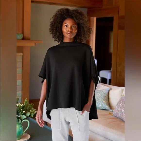 EUC - Frank & Eileen Audrey Funnel Neck Triple Fleece Capelet in Wine Top - Picture 2 of 4